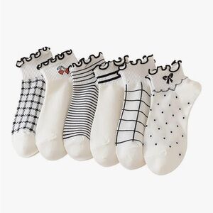 Polka Dot Ruffle Low Ankle Socks for Women Cute Thin No Show Socks